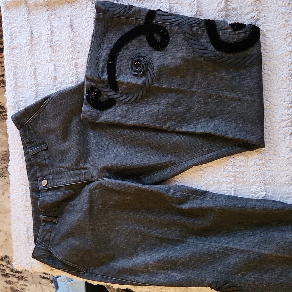 Dana Buchman vintage black flare 8